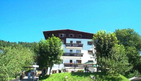 Sporting Hotel Club Pelos Kültér fotó